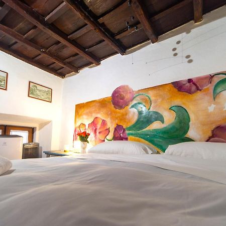 Cartari, Renaissance Flat A Few Steps From Piazza Navona And Vatican ภายนอก รูปภาพ