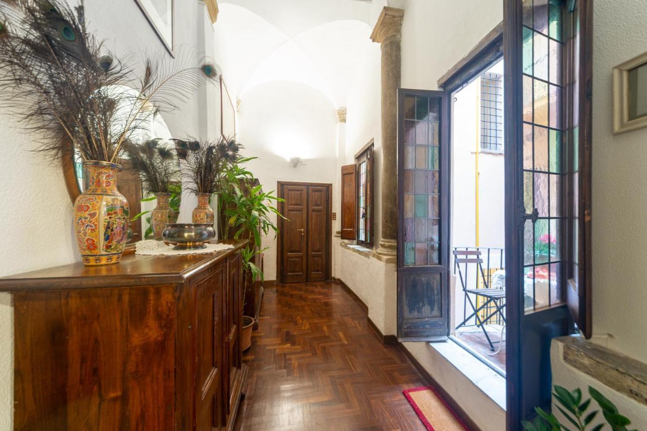 Cartari, Renaissance Flat A Few Steps From Piazza Navona And Vatican ภายนอก รูปภาพ