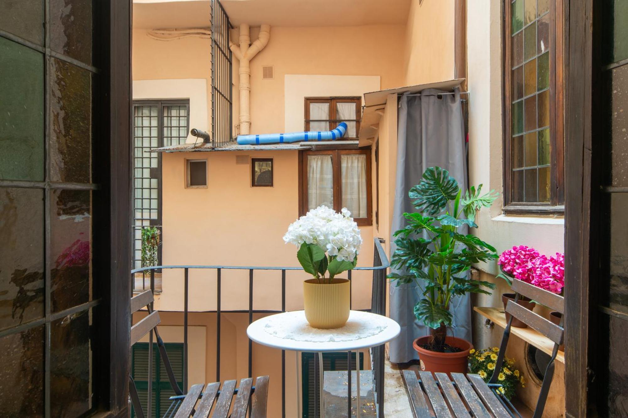 Cartari, Renaissance Flat A Few Steps From Piazza Navona And Vatican ภายนอก รูปภาพ
